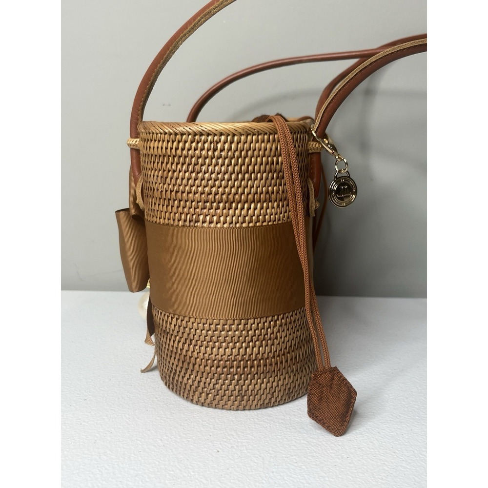Lisi Lerch Woven Straw Purse Pearl EUC - Picture 7 of 16